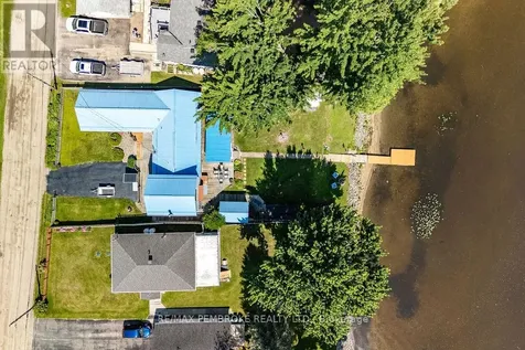 1213 Burns Drive Laurentian Valley ON K8A 7M9