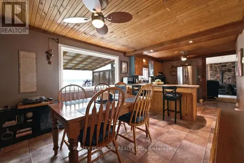 1213 Burns Drive Laurentian Valley ON K8A 7M9