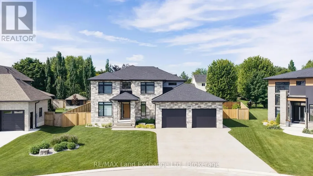 949 Bogdanovic Way Huron-kinloss ON N2Z 0H4