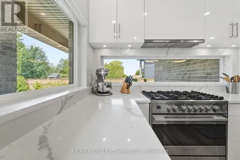 949 Bogdanovic Way Huron-kinloss ON N2Z 0H4