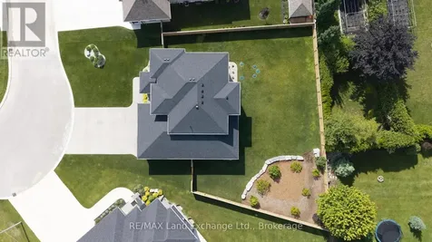 949 Bogdanovic Way Huron-kinloss ON N2Z 0H4