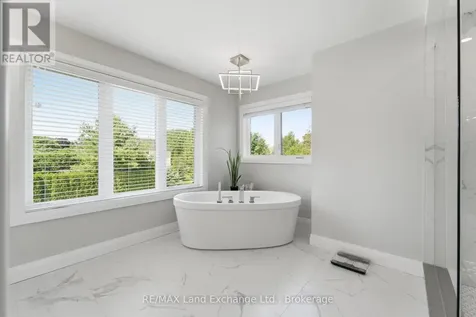 949 Bogdanovic Way Huron-kinloss ON N2Z 0H4