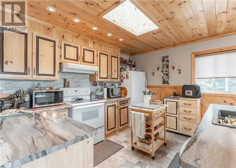 102 Labre Road Greater Sudbury ON P3E 4N1