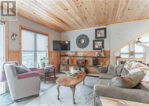 102 Labre Road Greater Sudbury ON P3E 4N1
