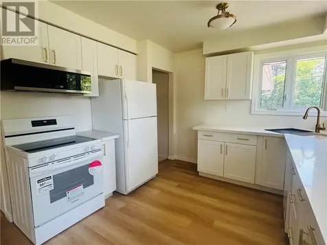22 Houle Avenue Dowling ON P0M 1R0