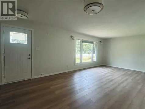 22 Houle Avenue Dowling ON P0M 1R0