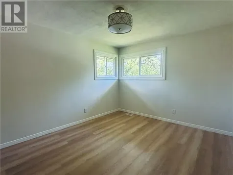 22 Houle Avenue Dowling ON P0M 1R0