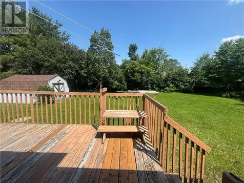 22 Houle Avenue Dowling ON P0M 1R0
