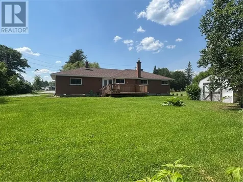 22 Houle Avenue Dowling ON P0M 1R0