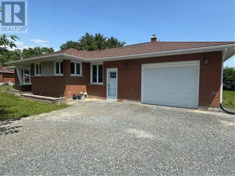 22 Houle Avenue Dowling ON P0M 1R0