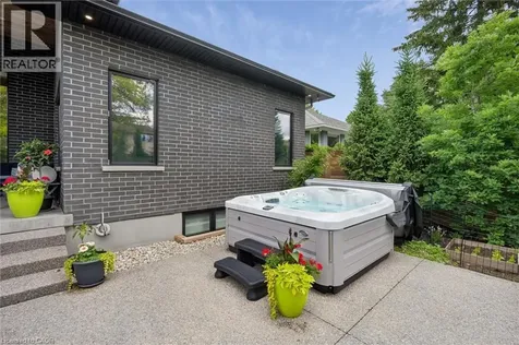 54 Forest Street Guelph ON N1G 1H9