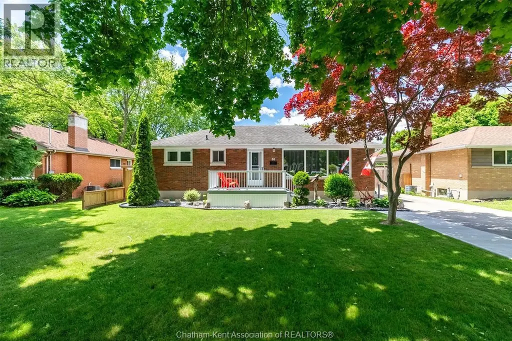88 Dunvegan Drive Chatham ON N7M 5A2