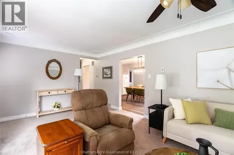 88 Dunvegan Drive Chatham ON N7M 5A2