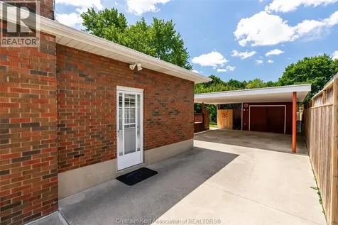 88 Dunvegan Drive Chatham ON N7M 5A2