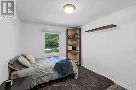 12 Bradgate Drive Ottawa ON K2G 0R6