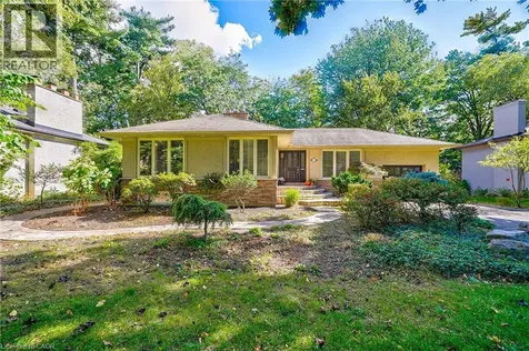 1386 Hixon Street Oakville ON L6L 1R7
