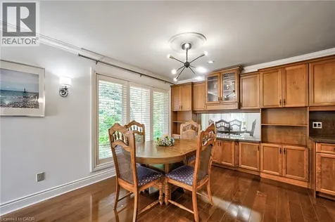 1386 Hixon Street Oakville ON L6L 1R7