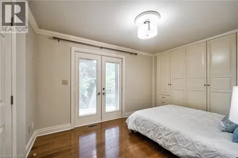 1386 Hixon Street Oakville ON L6L 1R7