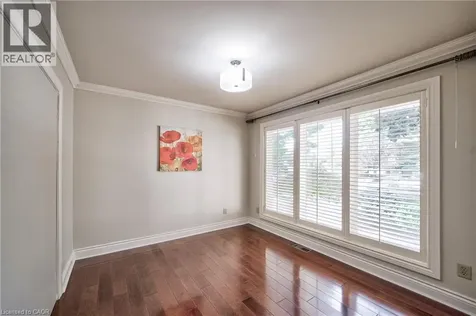 1386 Hixon Street Oakville ON L6L 1R7