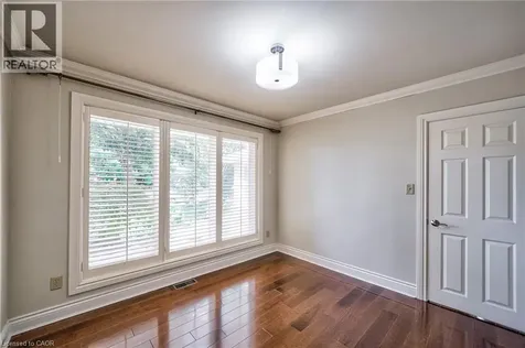1386 Hixon Street Oakville ON L6L 1R7