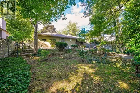 1386 Hixon Street Oakville ON L6L 1R7