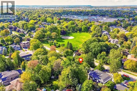 1386 Hixon Street Oakville ON L6L 1R7