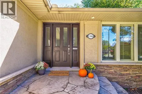 1386 Hixon Street Oakville ON L6L 1R7