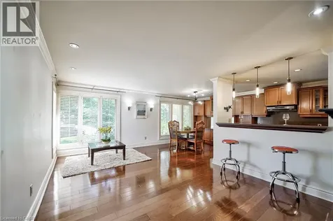 1386 Hixon Street Oakville ON L6L 1R7