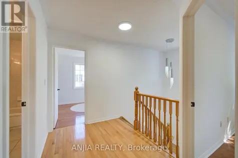 136 Winston Castle Drive Markham ON L6C 2N4
