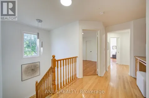 136 Winston Castle Drive Markham ON L6C 2N4