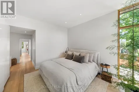 16 Dorothy Street Toronto (south Riverdale) ON M4L 0A3