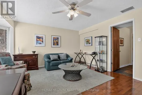 117 Murray Street Ottawa ON K1N 5M5