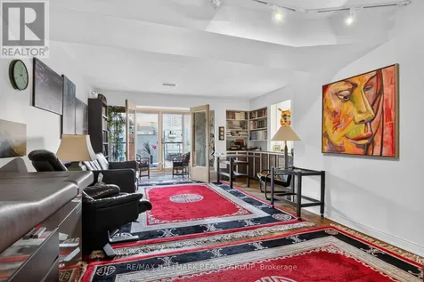 117 Murray Street Ottawa ON K1N 5M5