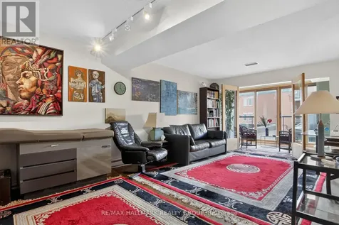 117 Murray Street Ottawa ON K1N 5M5