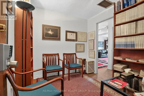 117 Murray Street Ottawa ON K1N 5M5