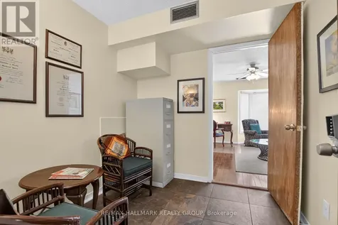 117 Murray Street Ottawa ON K1N 5M5