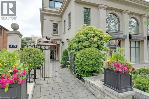 415 Locust Street Burlington ON L7S 2J2