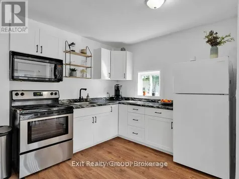109 Prince Edward Street Brighton ON K0K 1H0