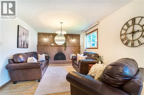 102 Markson Crescent Hamilton ON L8T 4W4