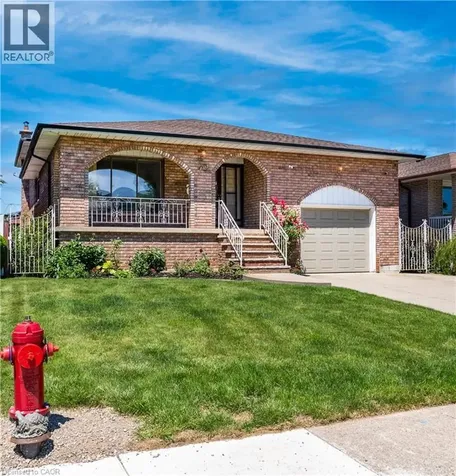 102 Markson Crescent Hamilton ON L8T 4W4