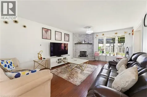 459 Dicenzo Drive Hamilton ON L9B 2C4