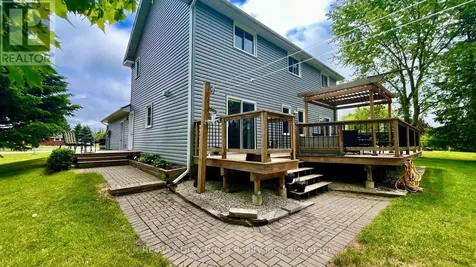 112 Mary Avenue Georgian Bluffs ON N4K 5N5