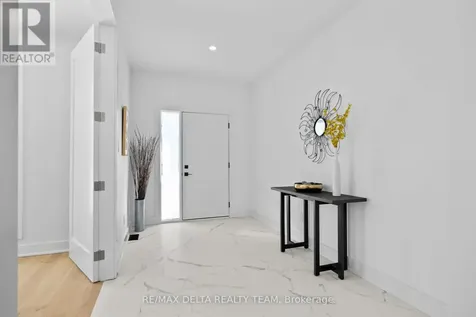 43 St Claire Avenue Ottawa ON K2G 2A1