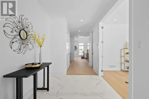 43 St Claire Avenue Ottawa ON K2G 2A1
