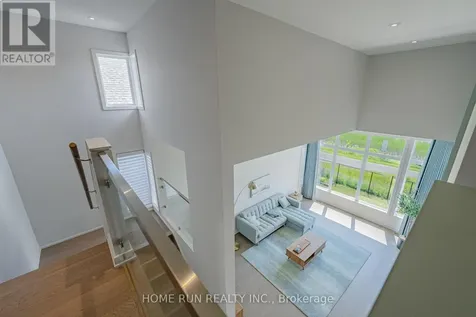 314 Shuttleworth Drive Ottawa ON K1T 0T6