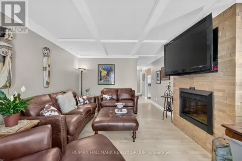 6879 Edgar Brault Street Ottawa ON K1C 1L6