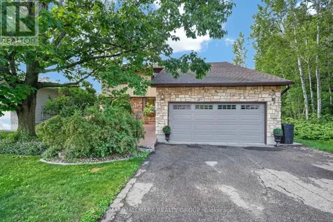 6879 Edgar Brault Street Ottawa ON K1C 1L6