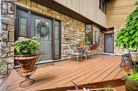 6879 Edgar Brault Street Ottawa ON K1C 1L6