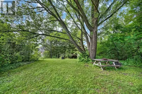 6879 Edgar Brault Street Ottawa ON K1C 1L6