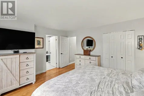 1444 Charlebois Avenue Ottawa ON K1E 3W5